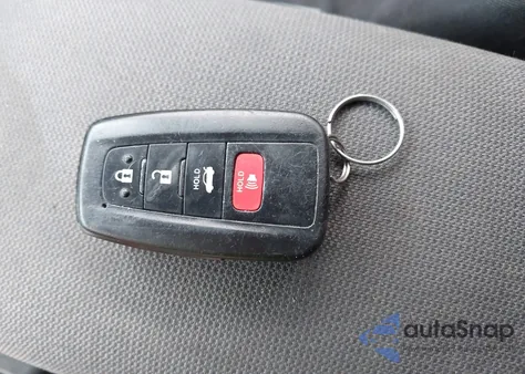 2020 Toyota Corolla Hybrid Le z USA, uszkodzony, nr VIN JTDEBRBE9LJ028018